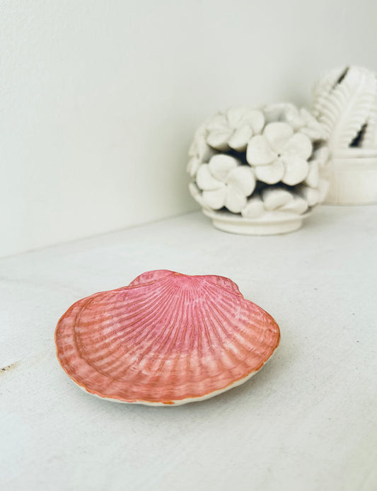 SHE SELLS SEA SHELLS | Jewelry Holder Sunrise Blush
