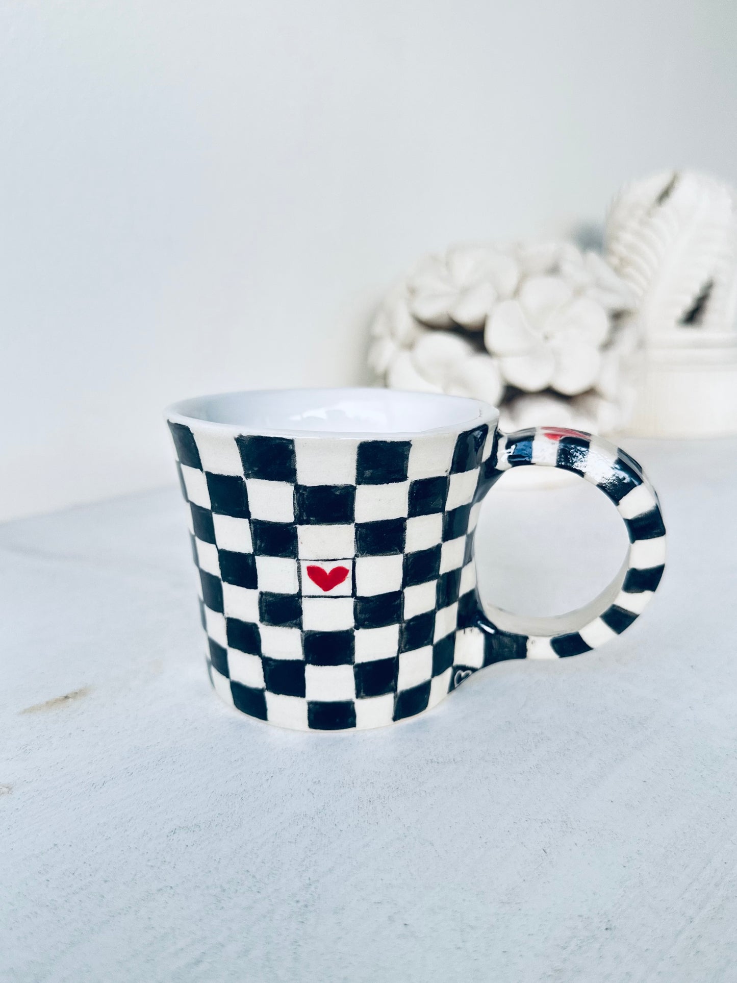 CHECKERED & LOVE MUG | Black and White Checkered Mug with Red Hearts