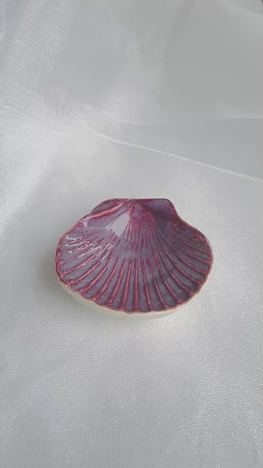 SHORE THING FOR RINGS | Seashell Ring Holder Autumn Purple